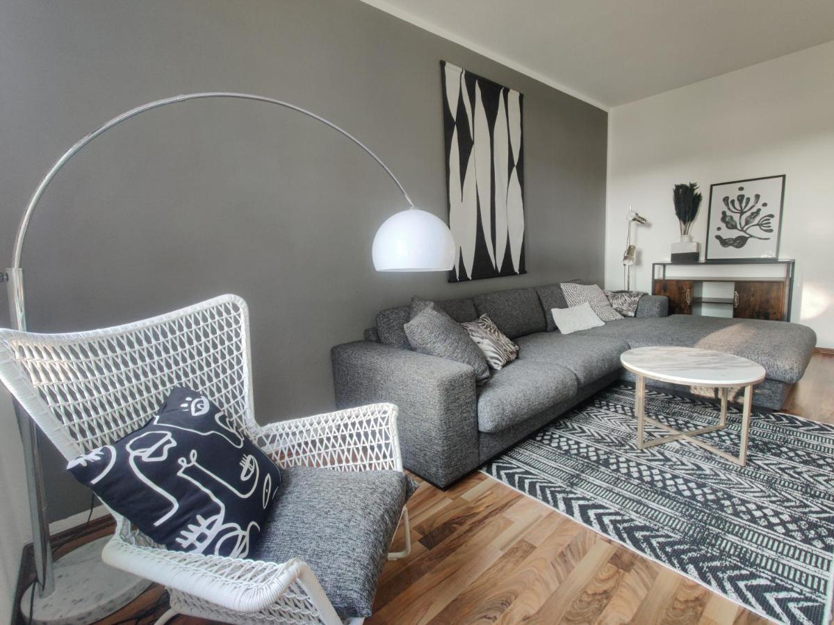 Inikama: Designer Apartment Im Gruenen - Netflix Розенгартен Экстерьер фото